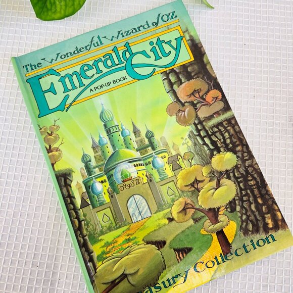 3/$75🥳 Vintage 1990s Wizard of Oz Pop-Up Book Collection – Set of 4 - Picture 2 of 9